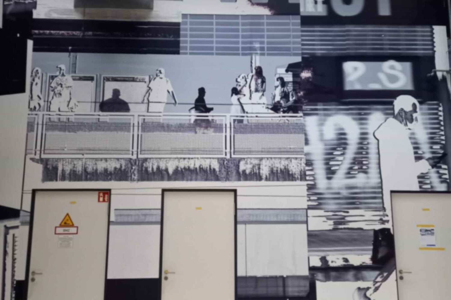 Fototapete4 Timeline Gestaltung einer Wandfläche mit Fototapete Frankfurt West