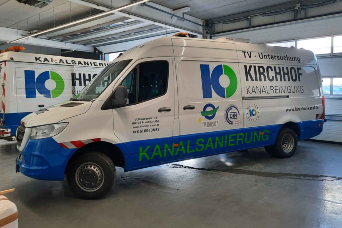Fahrzeugbeschriftung mit Folienplotts in Frankfurt