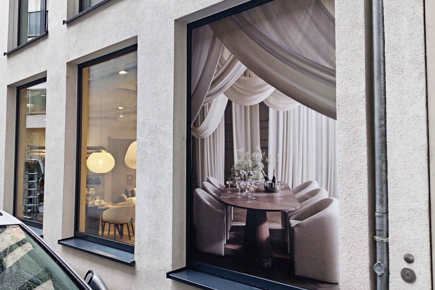 Blickdichte-Beklebungen-mit-Digitaldruck-als-Sichtschutz Sichtschutzfolienbeklebung mit Digitaldruck auf Folien auf Glasflächen