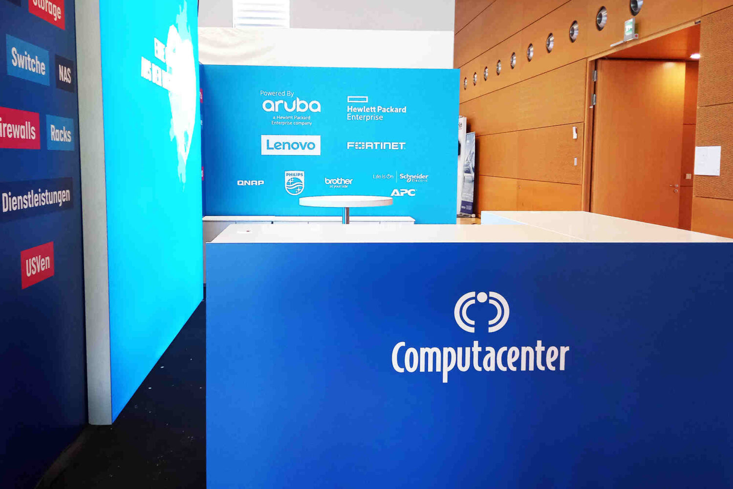 Messebeschriftung Messebeschriftung